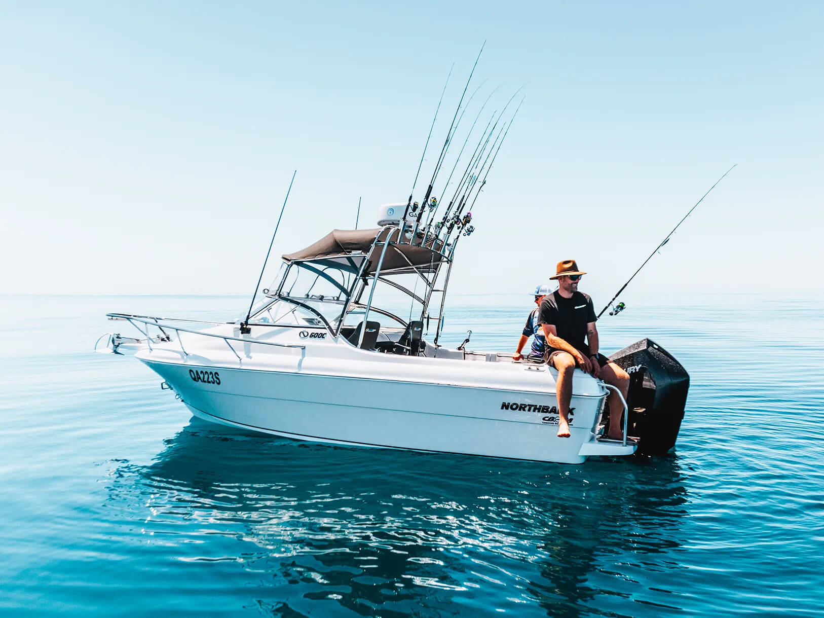Northbank FIBREGLASS BOATS